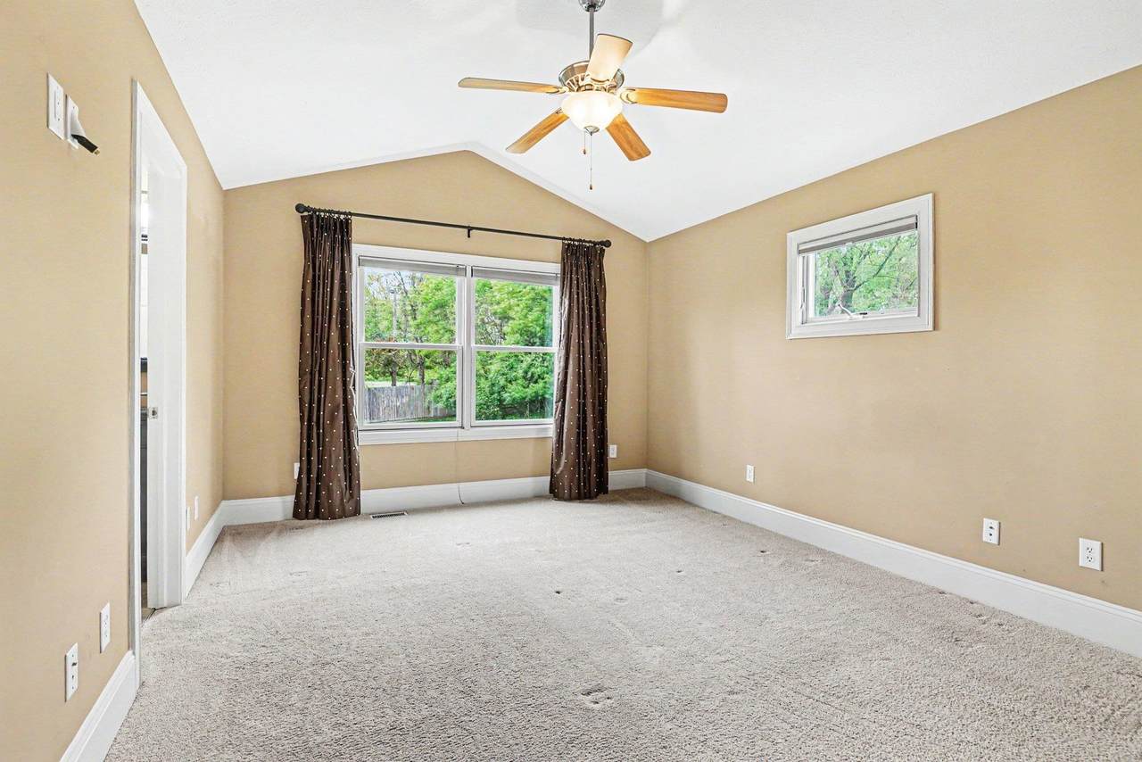 19330 Foley Circle - Photo 1