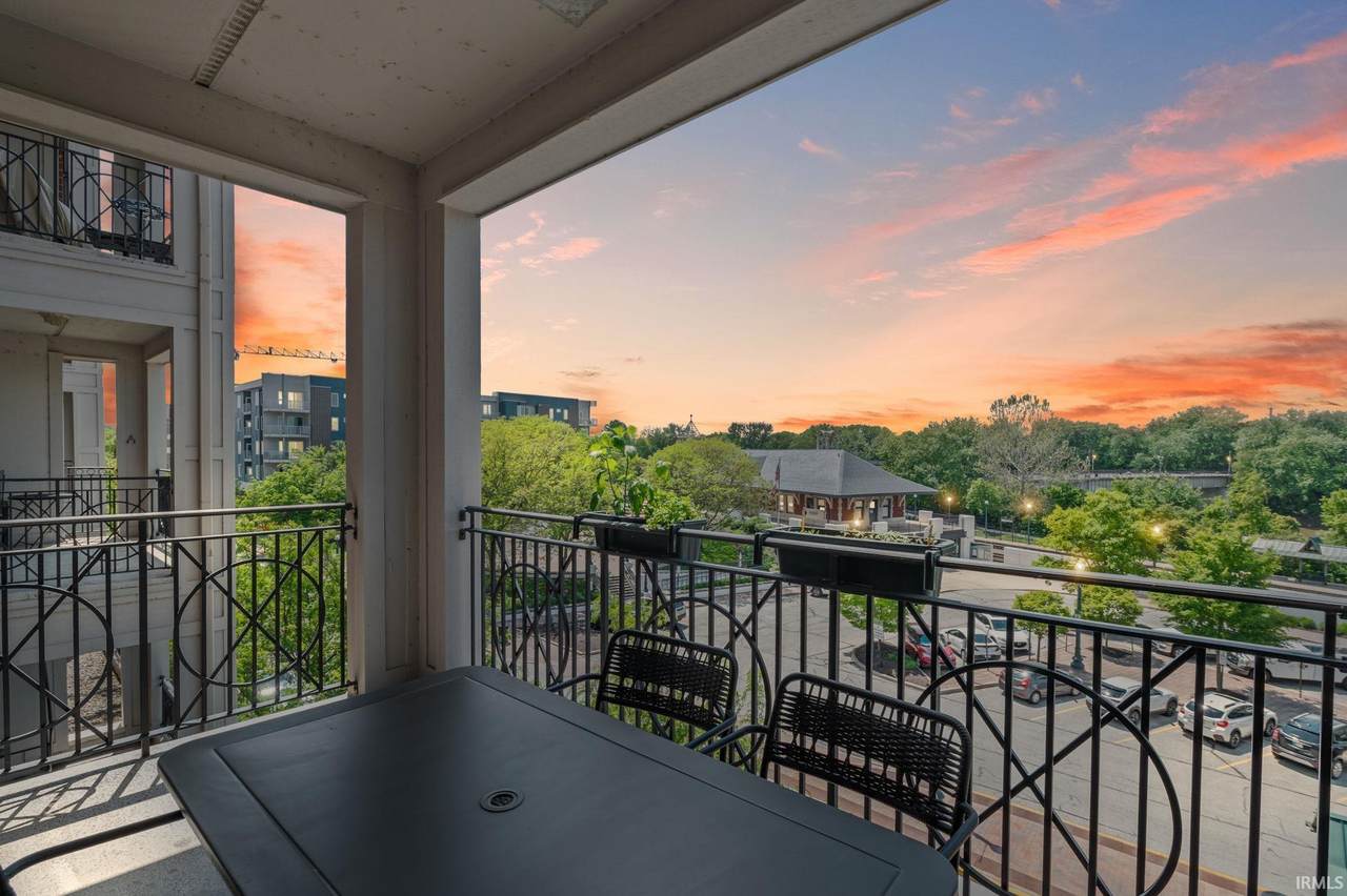 225 2nd Street - Photo 1