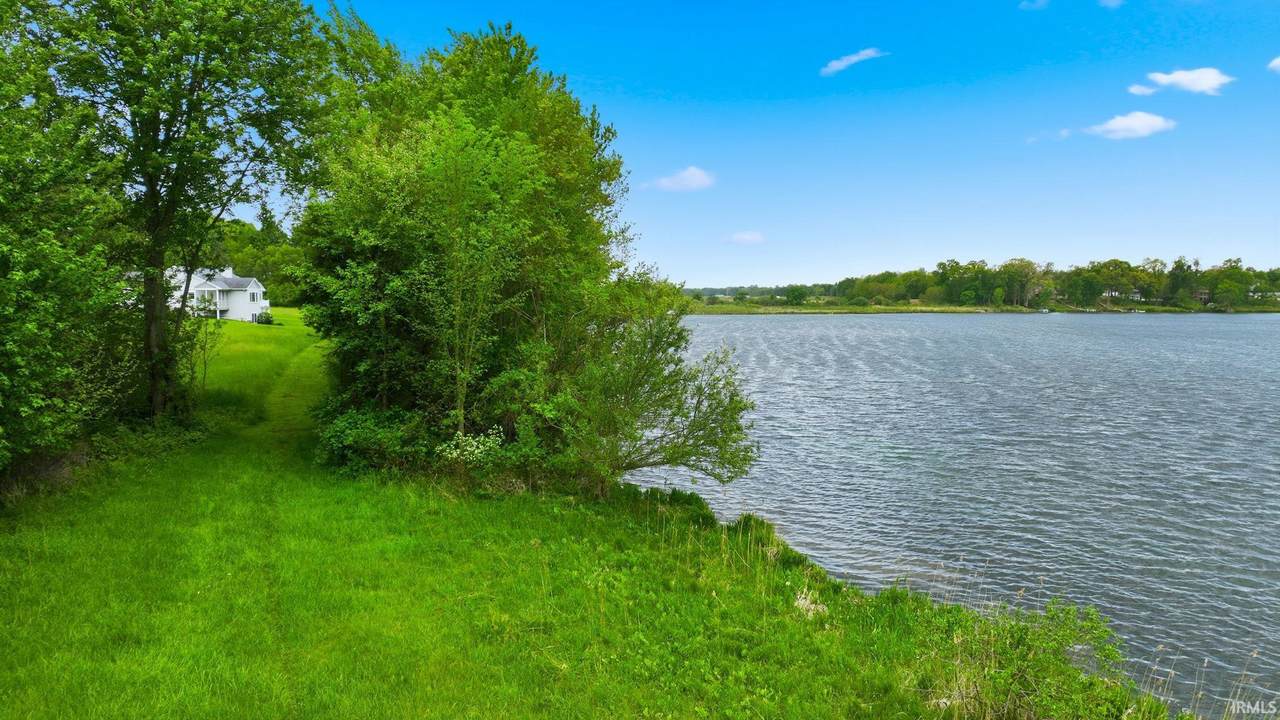 https://bt-photos.global.ssl.fastly.net/irmls/1280_boomver_1_202620705-2.jpg