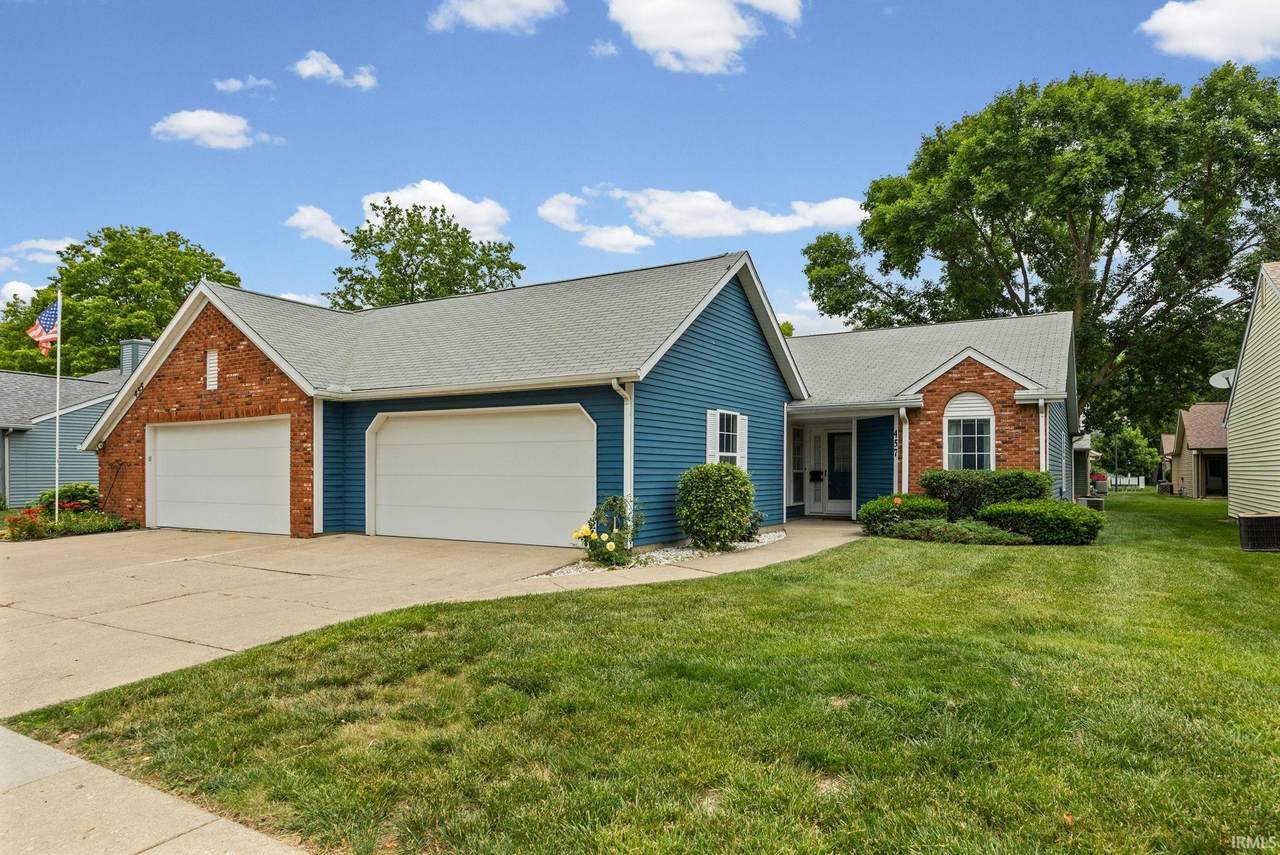 457 Westview Circle - Photo 1