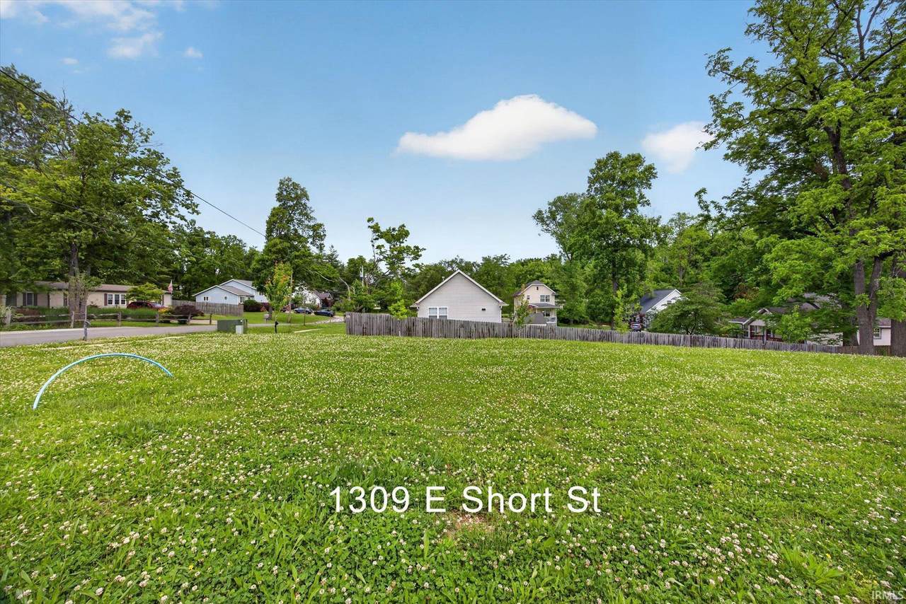 1309 Short Street - Photo 1