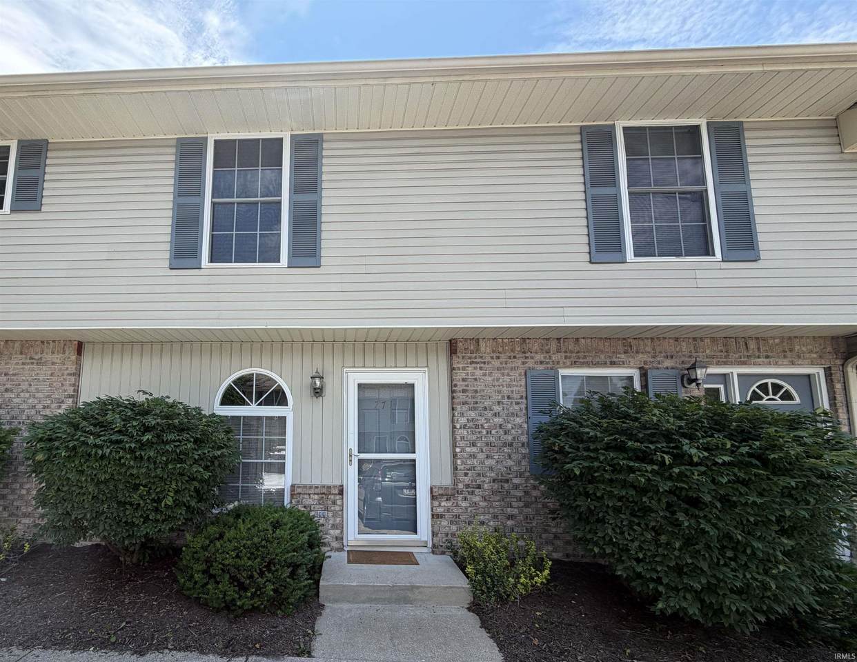 771 Sherwood Hills Dr - Photo 1