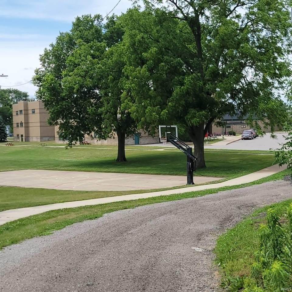 407 Kentucky Street - Photo 1