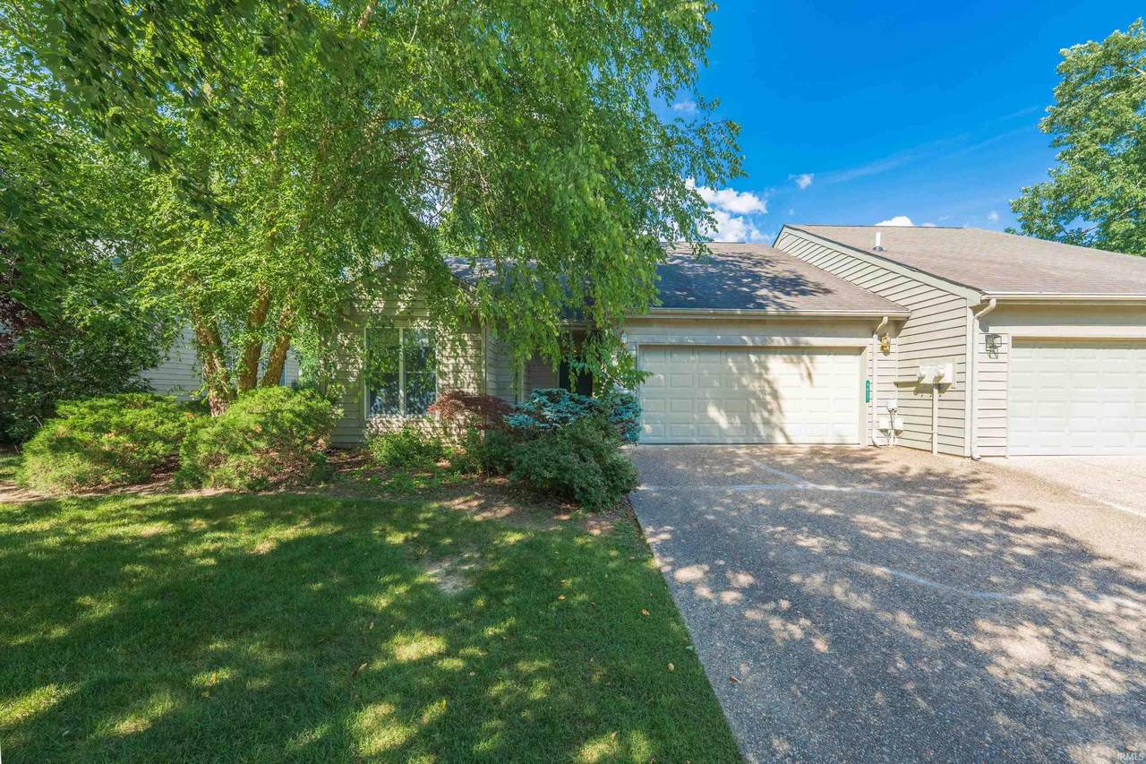 9417 Harbour Pointe Drive - Photo 1