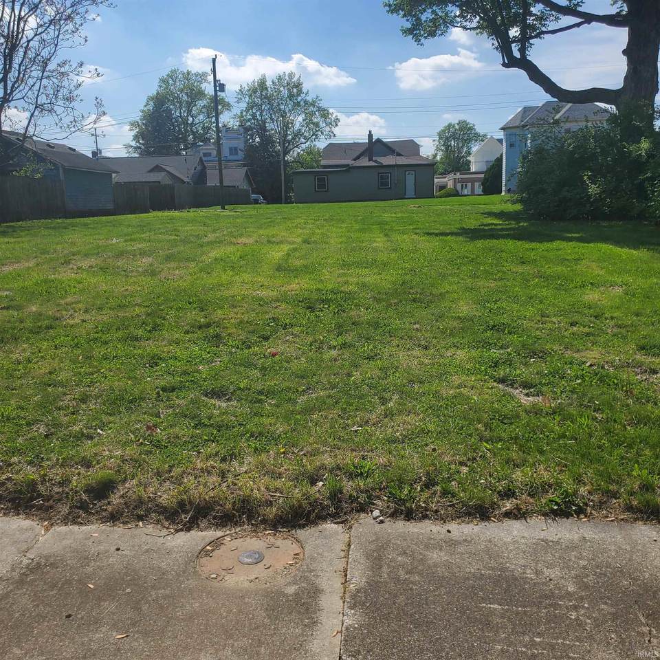 729 Union Street - Photo 1