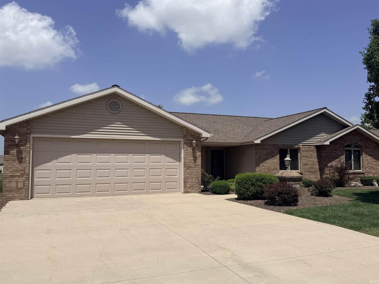 1257 Carrington Way - Photo 1