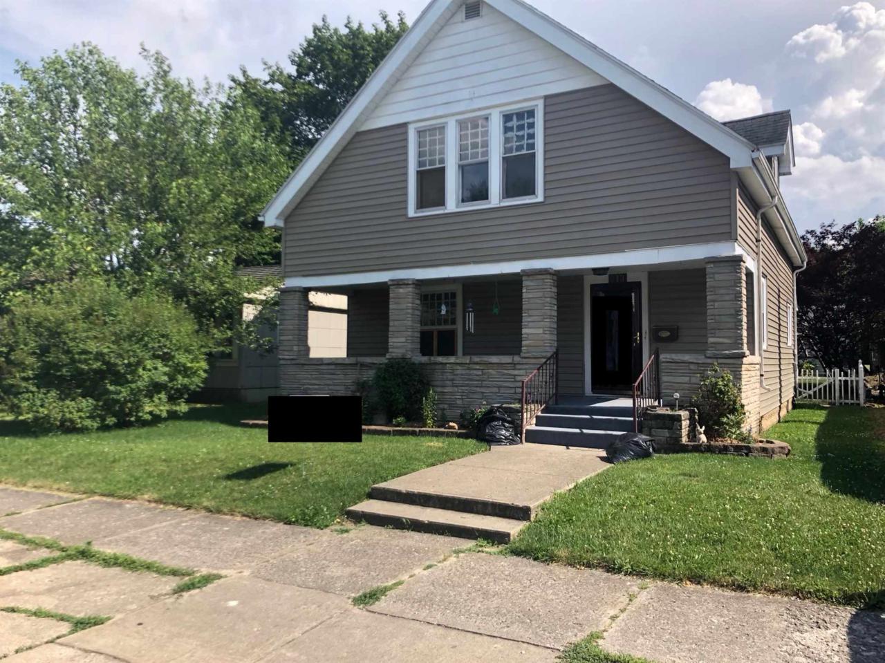 913 6th Street - Photo 1