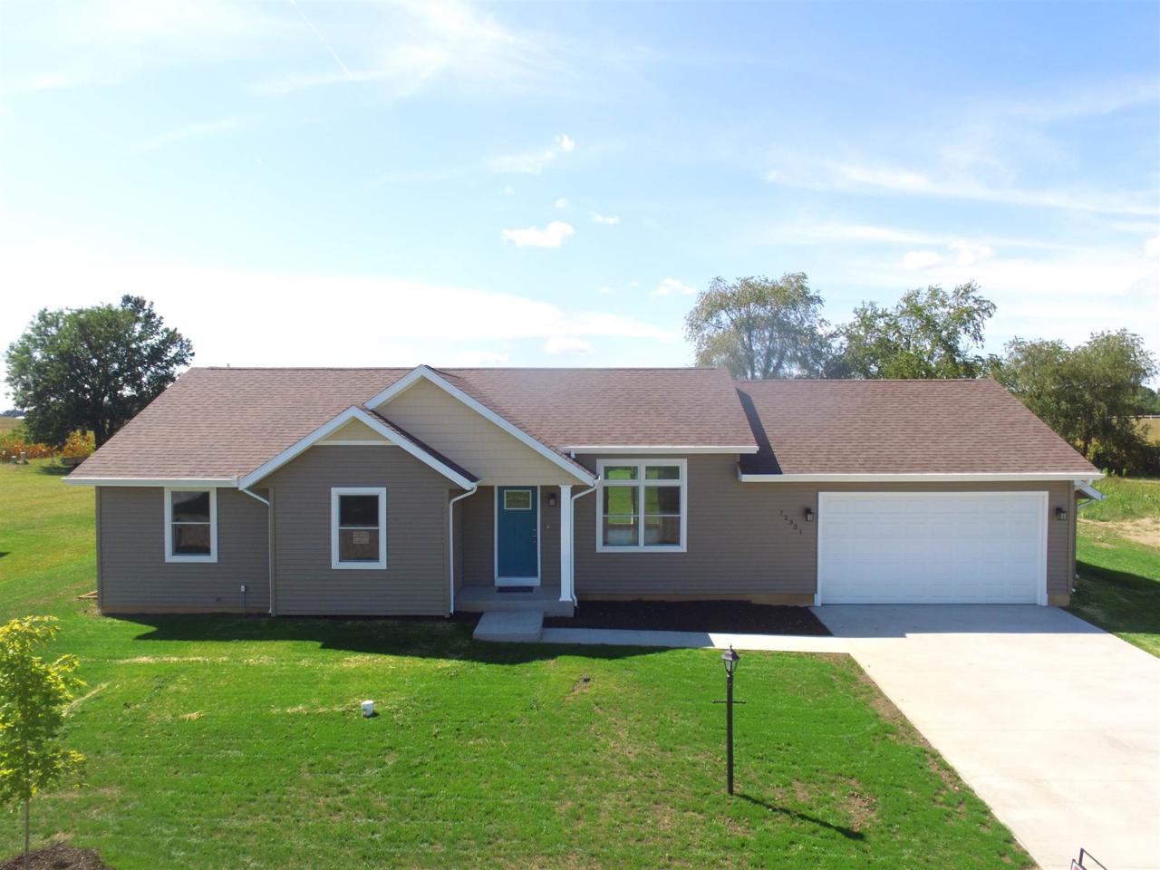 72321 Joseph Drive - Photo 1