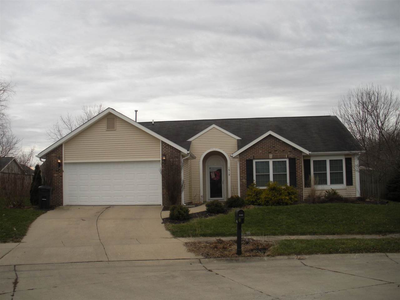1619 Lionheart Lane - Photo 1