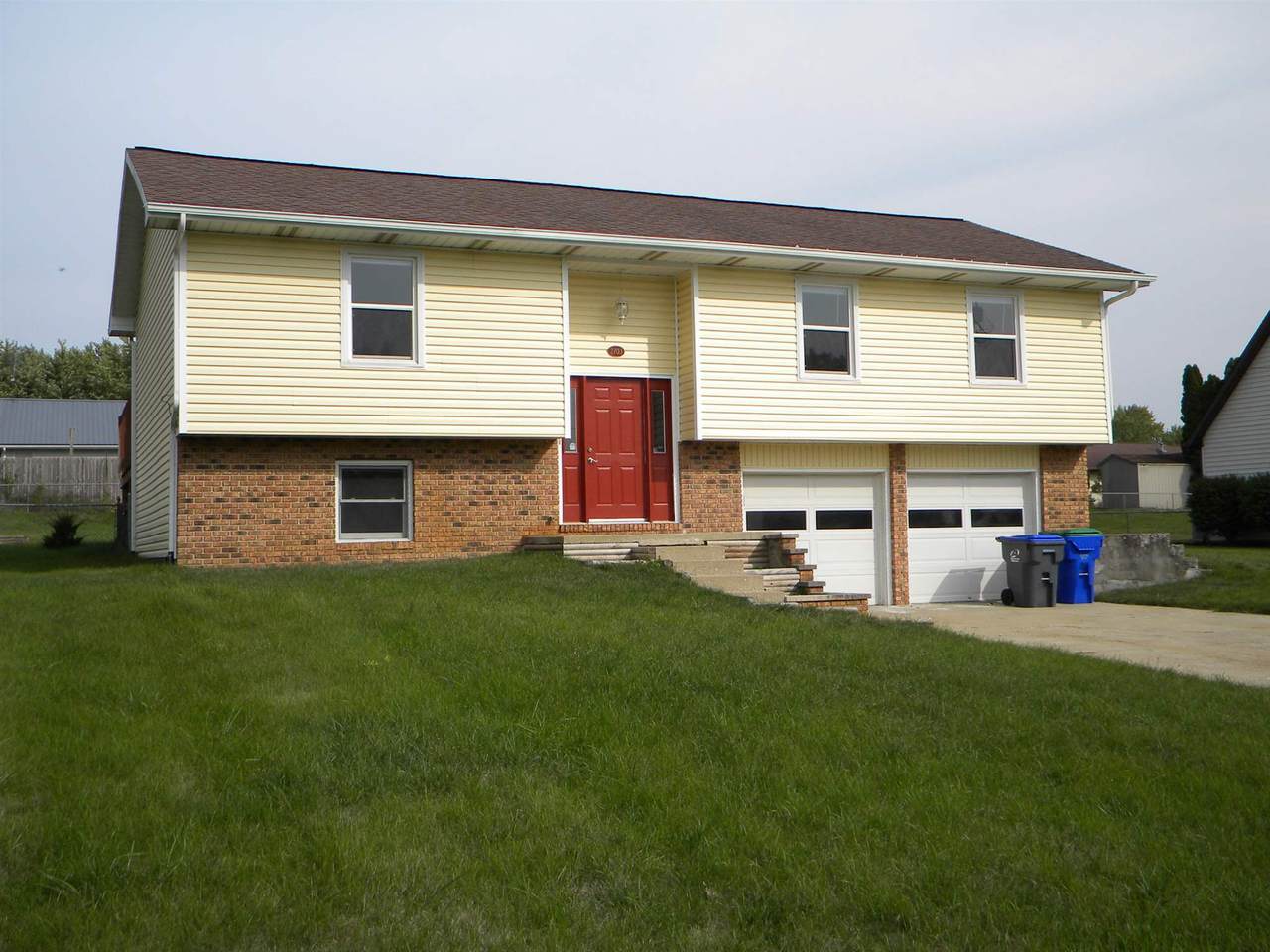 2703 Huffman Street - Photo 1