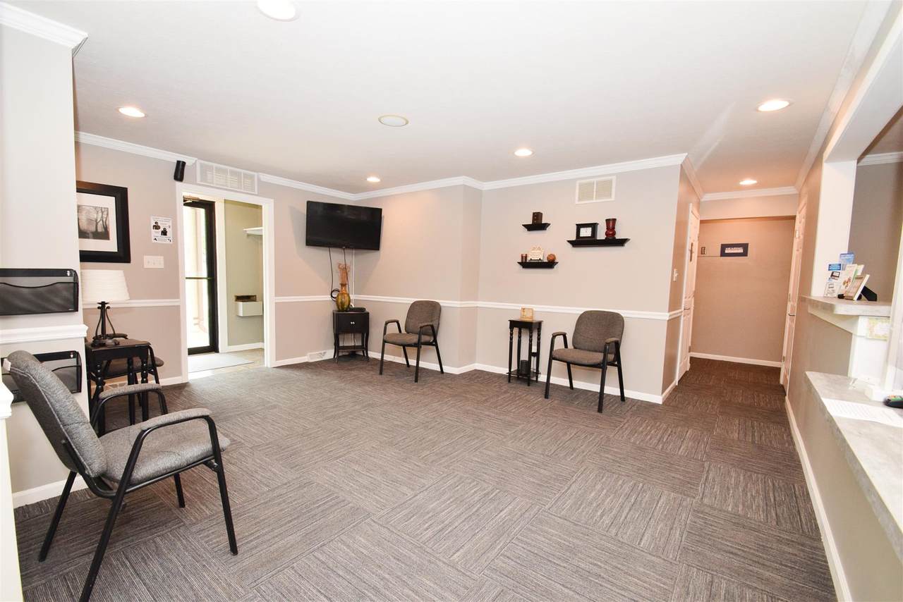 1100 College Avenue - Photo 1