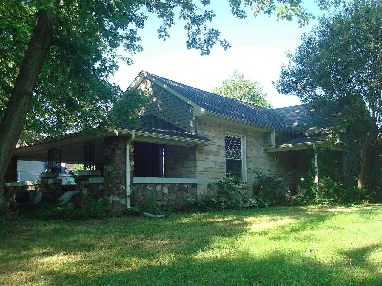 304 Water Street - Photo 1