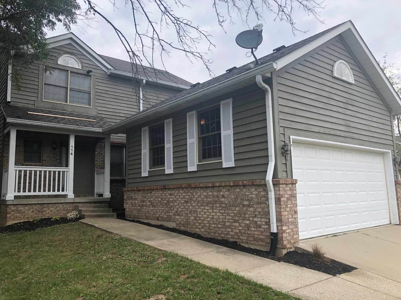 114 E Pine Avenue - Photo 1