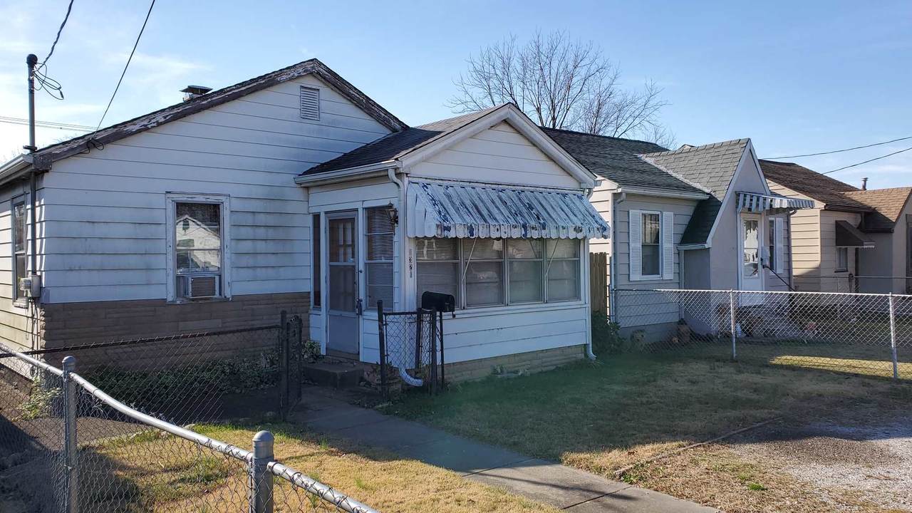 1321 Maryland Street - Photo 1