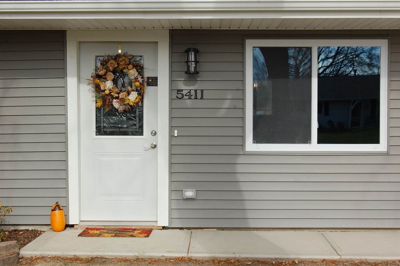 5411 Renfrew Drive - Photo 1