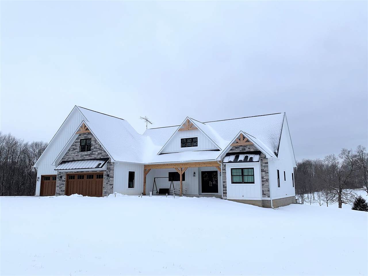 6673 600 W Road - Photo 1
