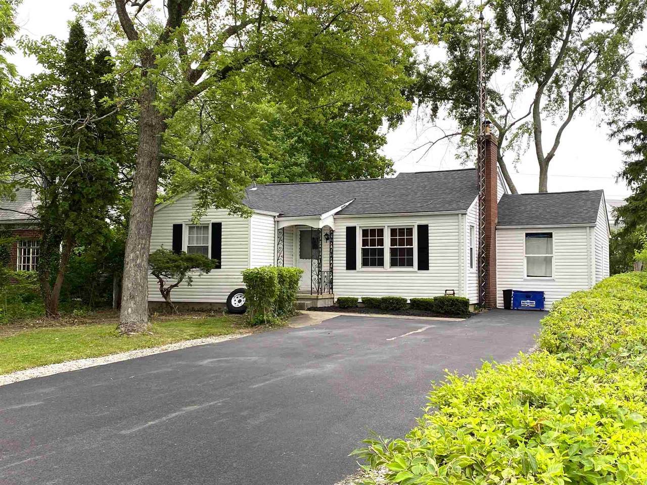 1512 Woodridge Avenue - Photo 1