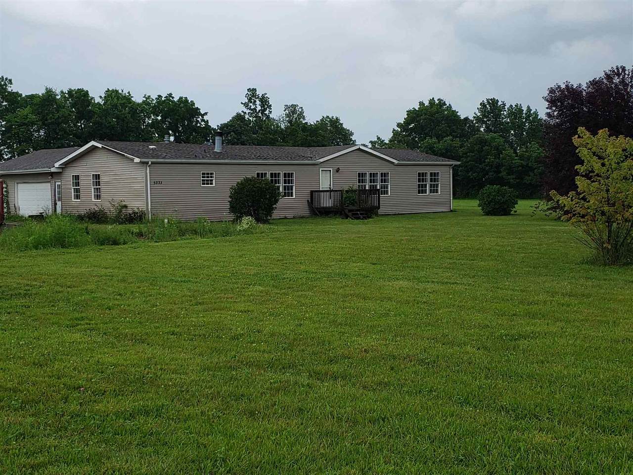 5233 State Road 8 - Photo 1