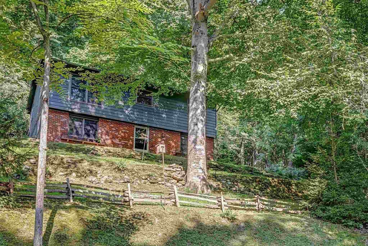 7389 State Road 46 - Photo 1