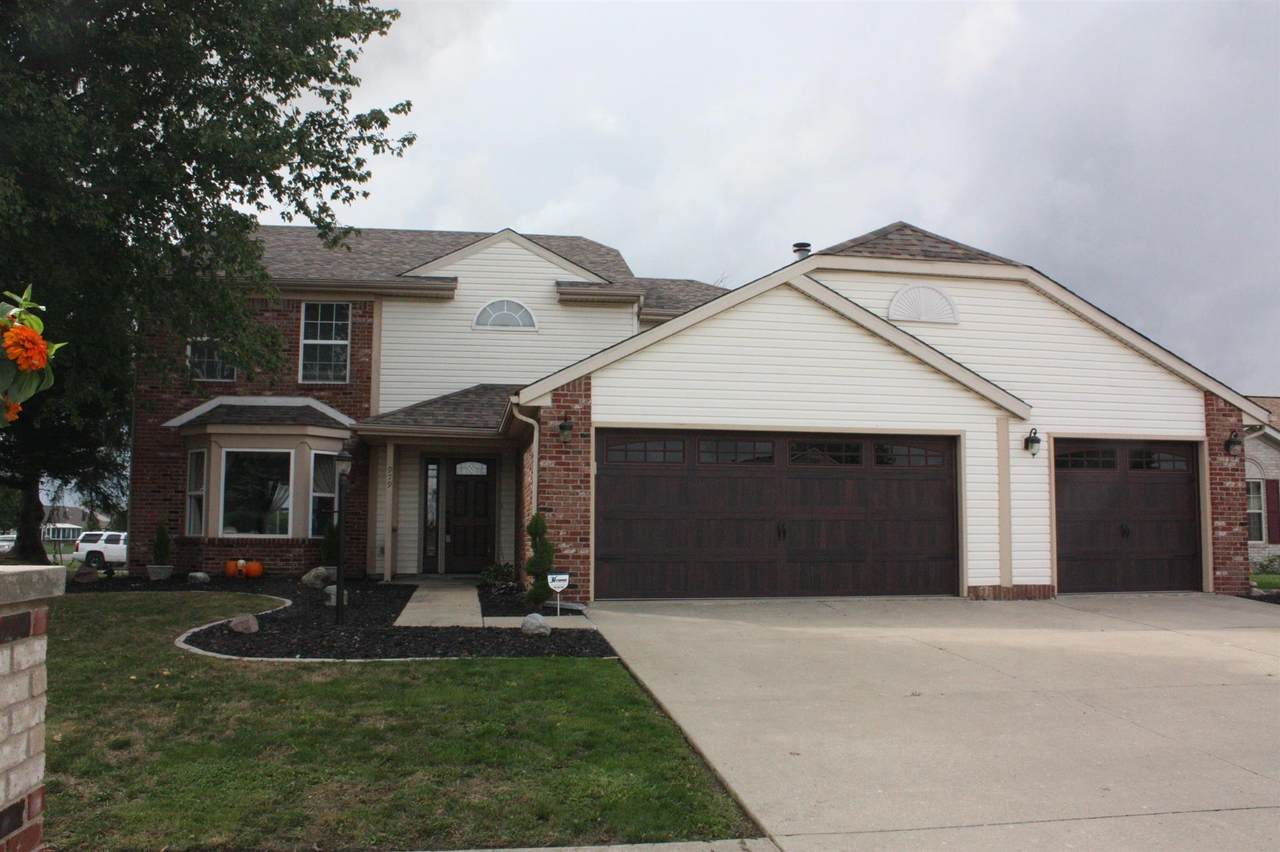 979 Granite Drive - Photo 1