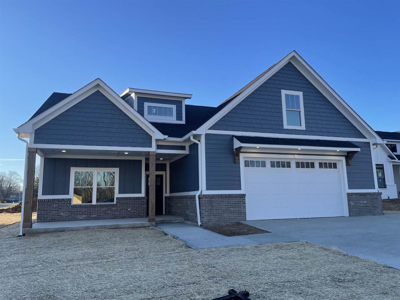 4372 Rotterdam Drive - Photo 1