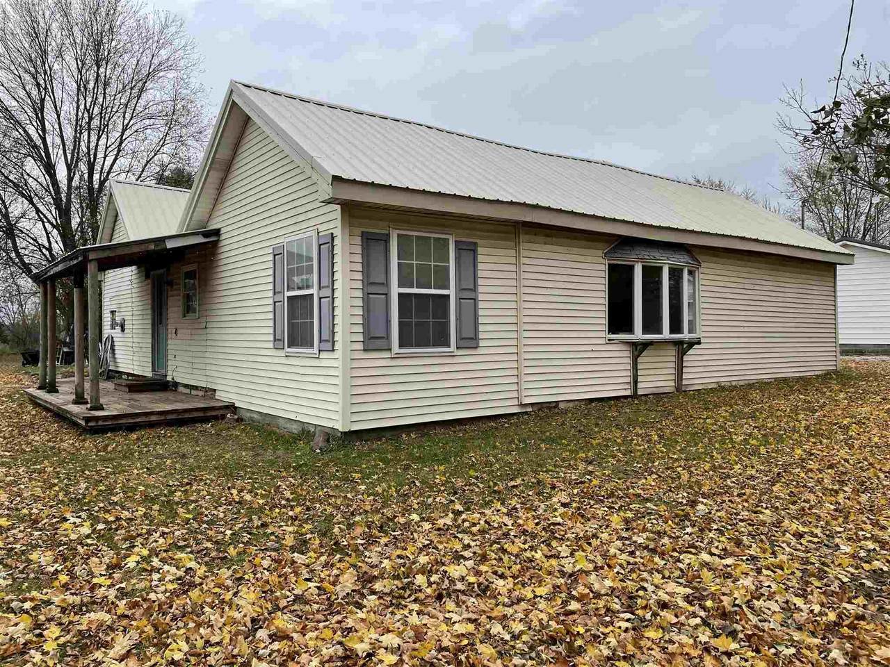 7194 State Road 14 - Photo 1