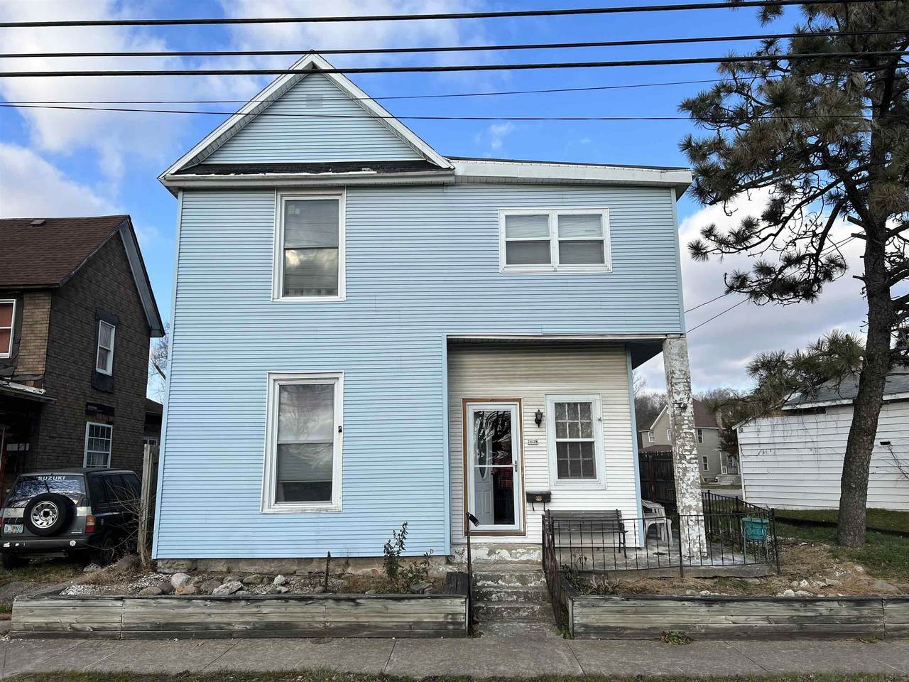1628 Erie Avenue - Photo 1
