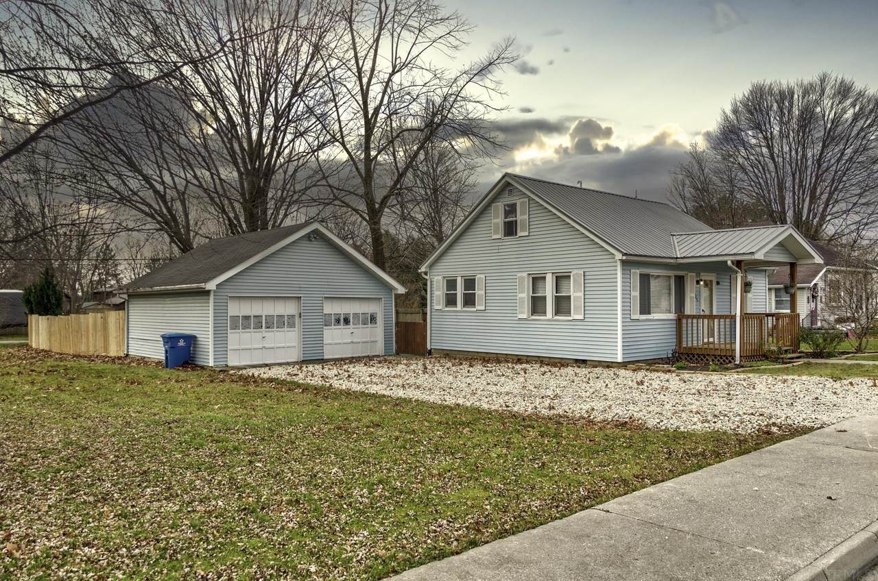 325 Logan Street - Photo 1