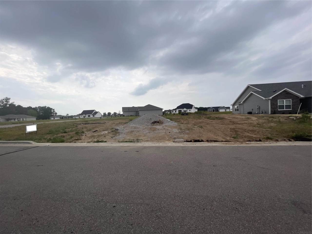 3909 Gussie Court - Photo 1