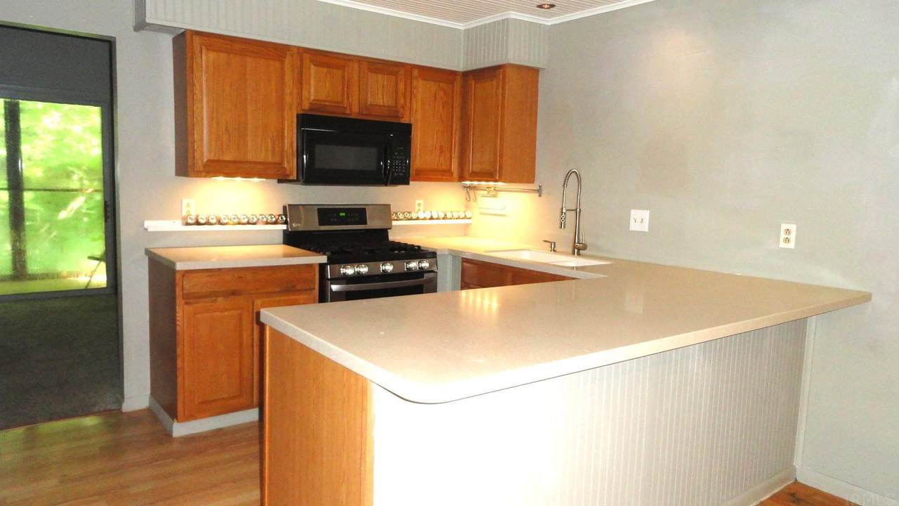 2908 Winterberry Court - Photo 1