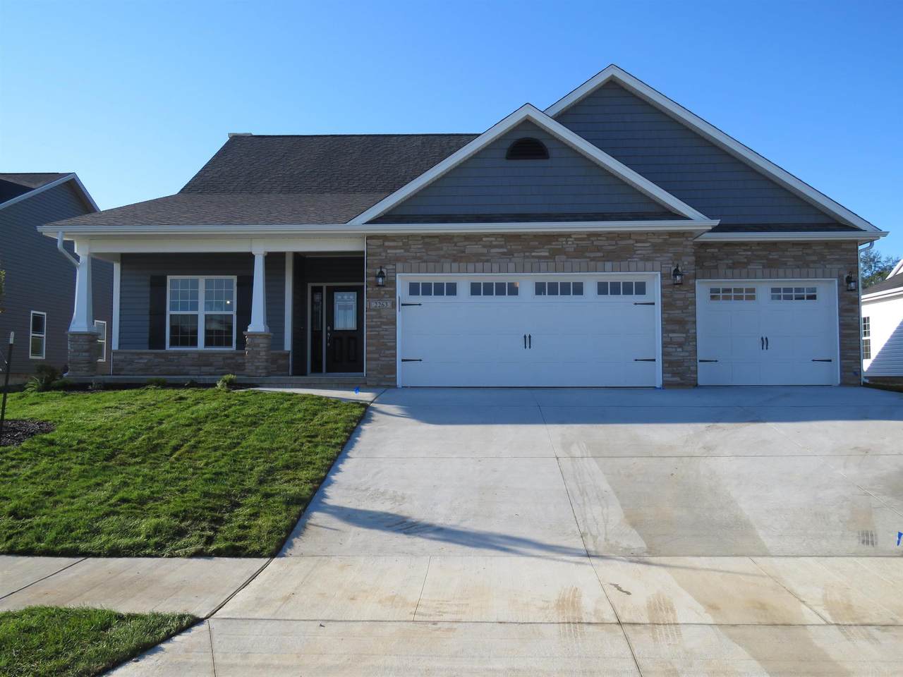 2263 Dentelle Street - Photo 1