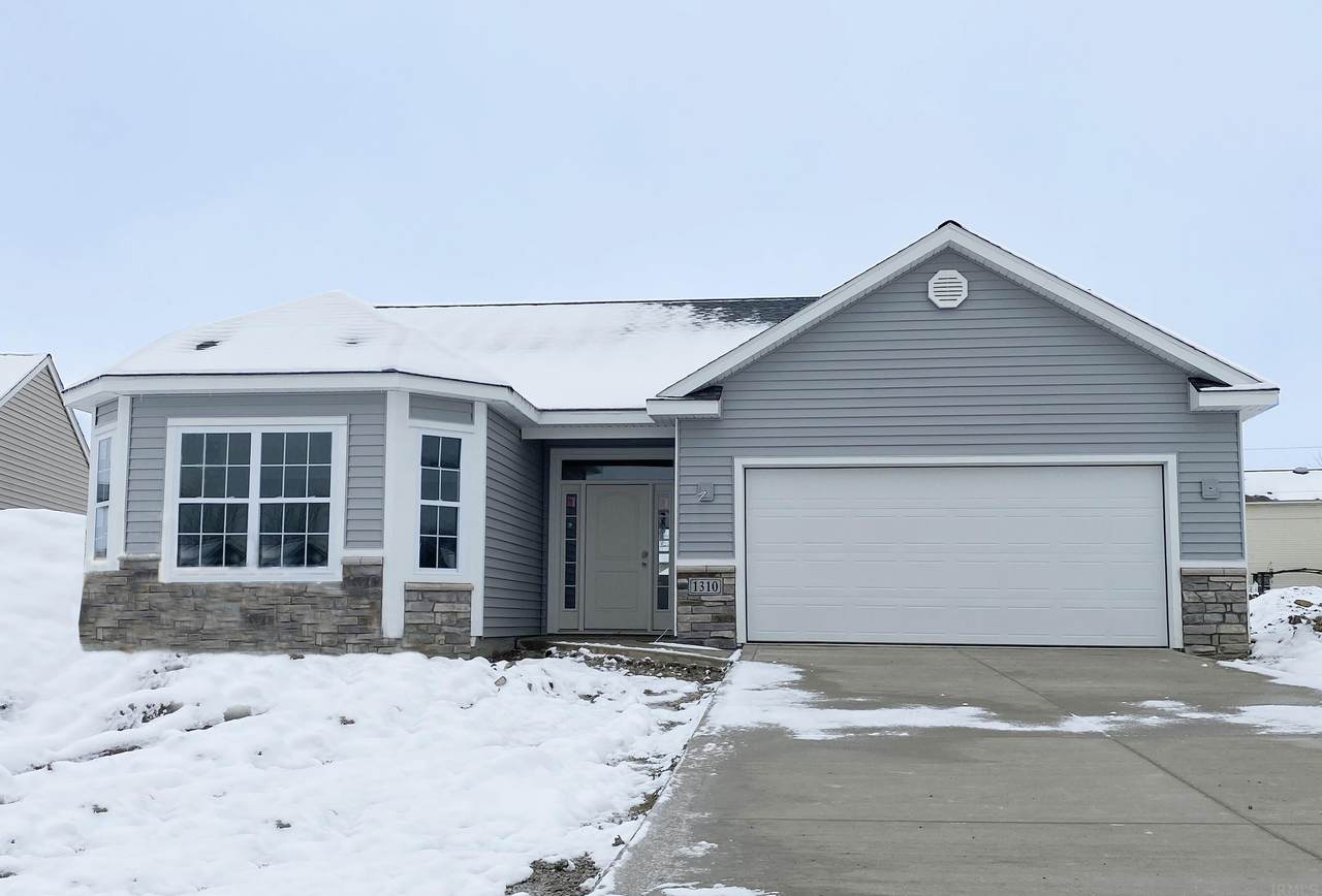 1310 Pueblo Trail - Photo 1
