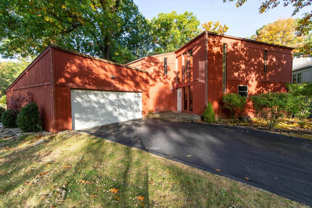 2818 Fawkesway Drive - Photo 1