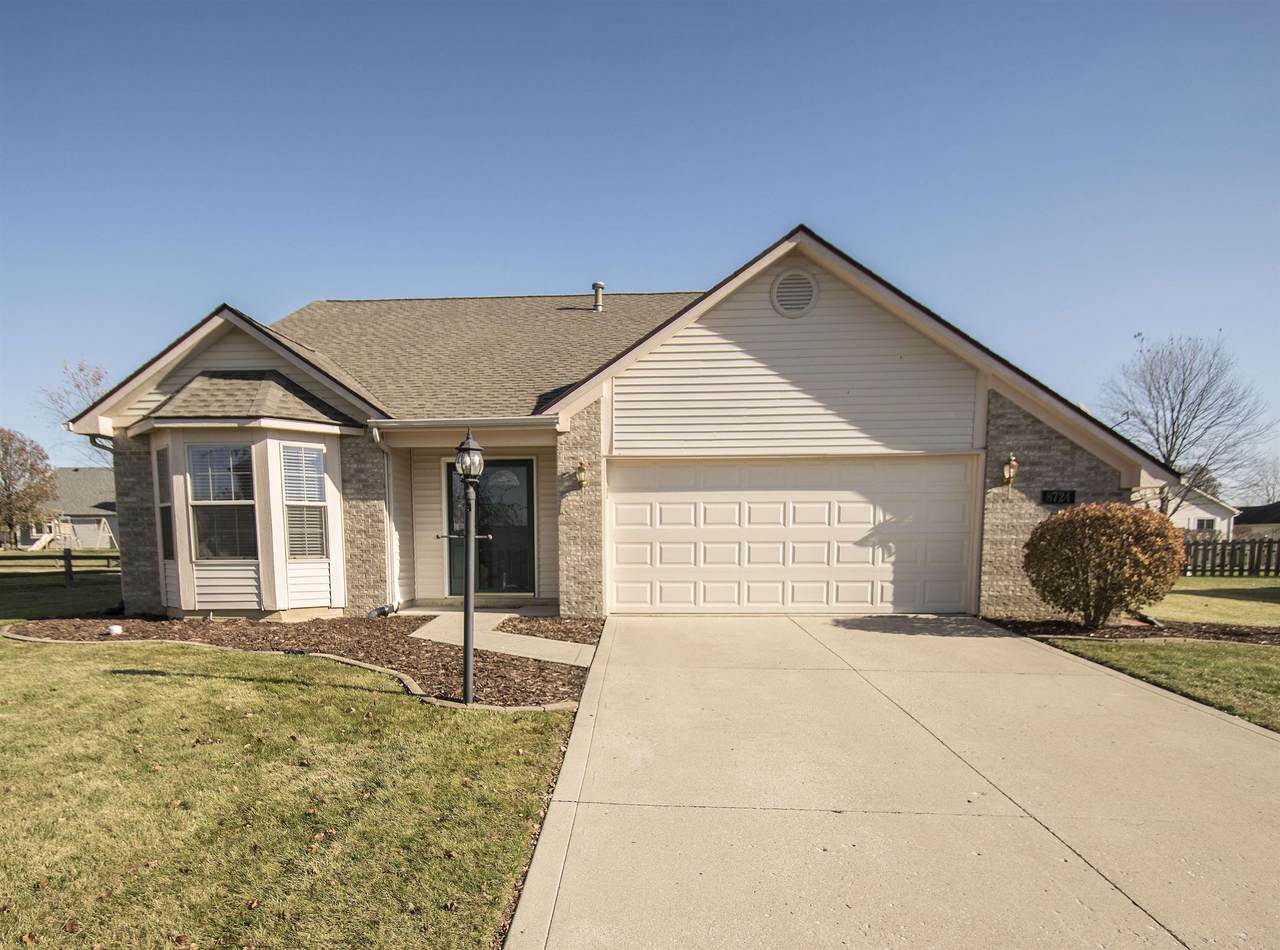 8724 Goshawk Lane - Photo 1
