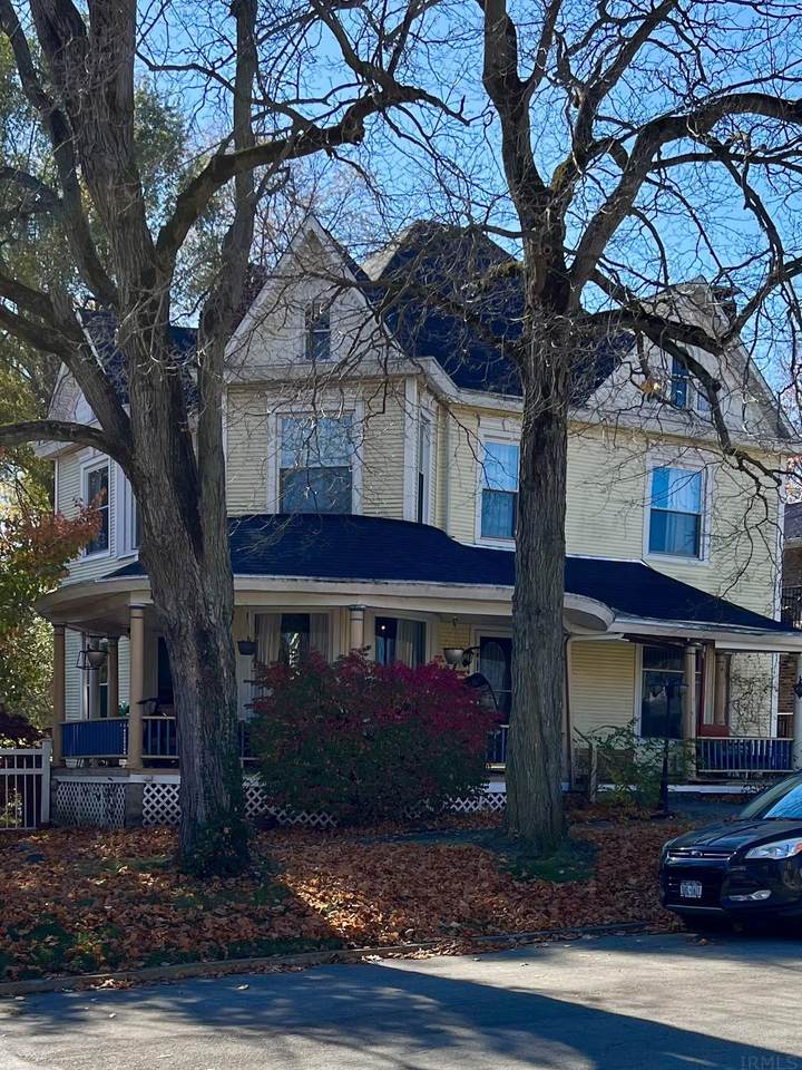 104 Front Street - Photo 1