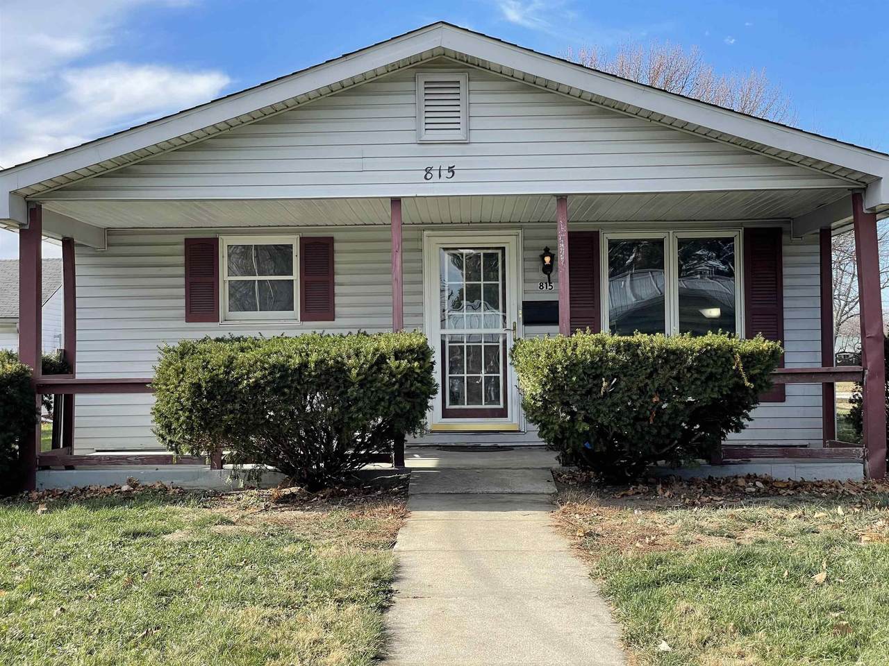 815 Western Avenue - Photo 1