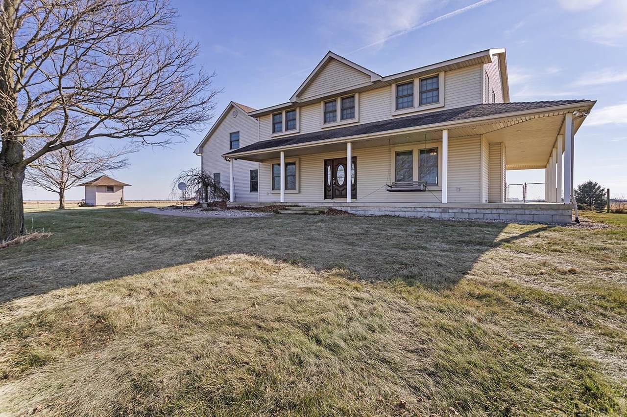 9556 County Road 900 S - Photo 1