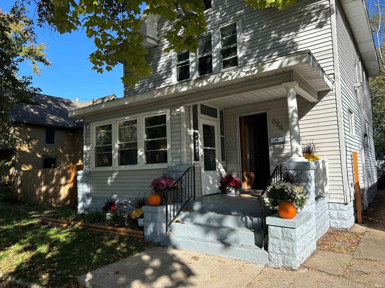 824 Cottage Grove Avenue - Photo 1