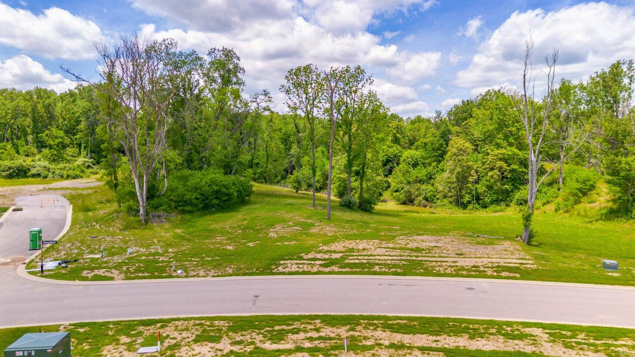 1583 Victoria Woods Drive - Photo 1