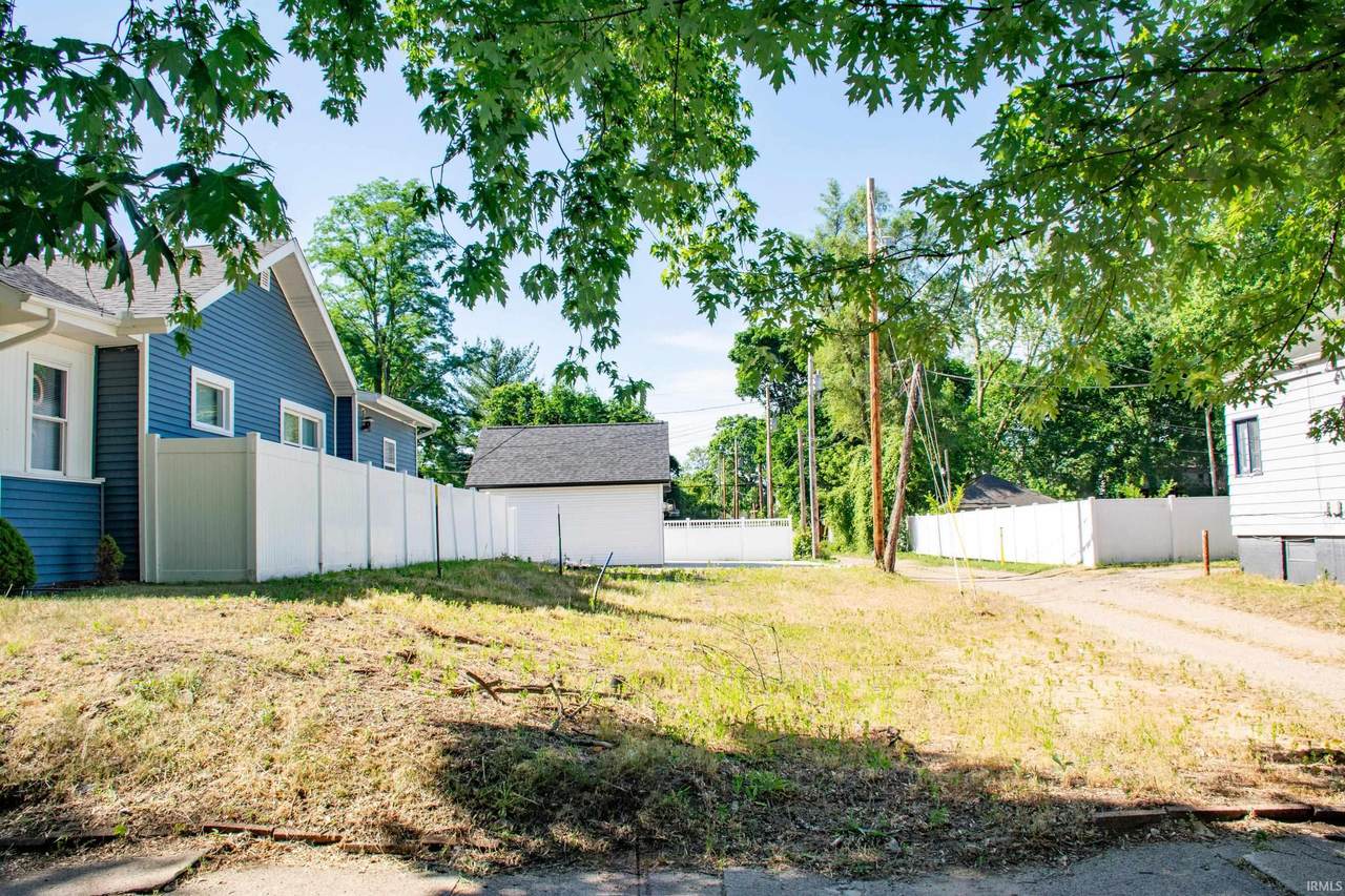 514 Howard Street - Photo 1