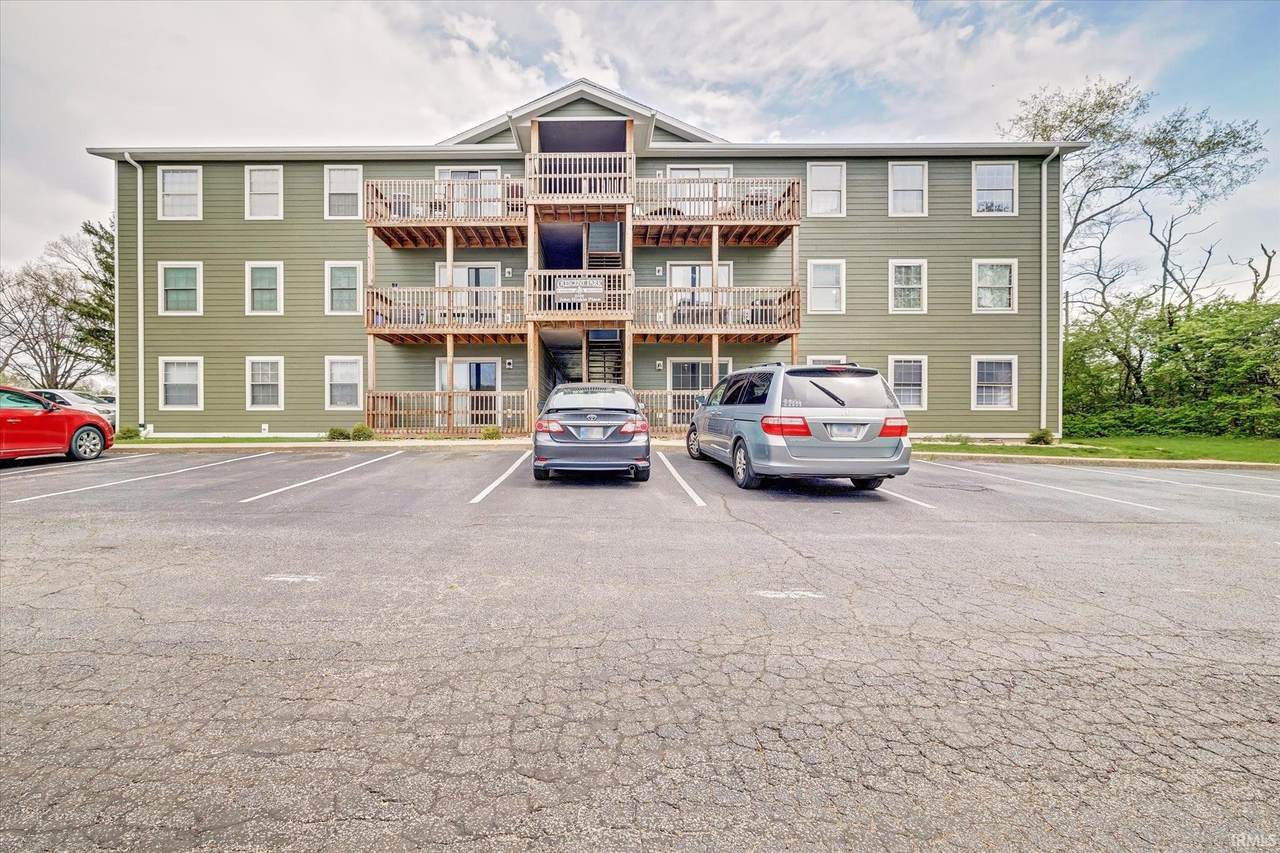 3230 John Hinkle Place - Photo 1