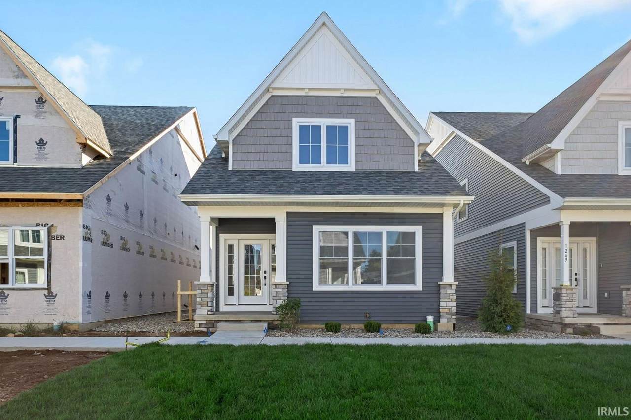 1247 Echoes Circle - Photo 1