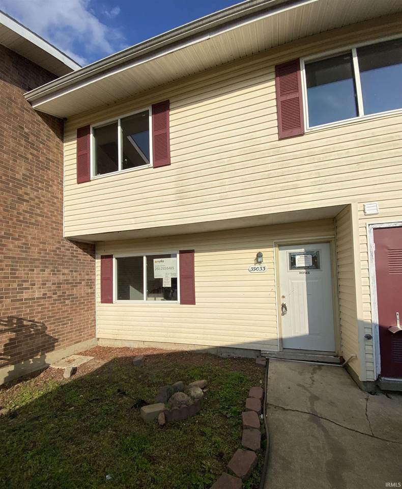 39033 Edwards Court - Photo 1