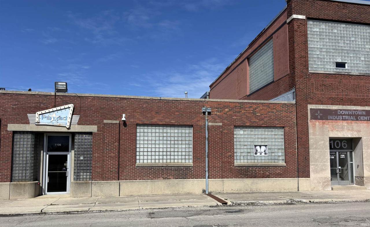 1106 Seymour Street - Photo 1