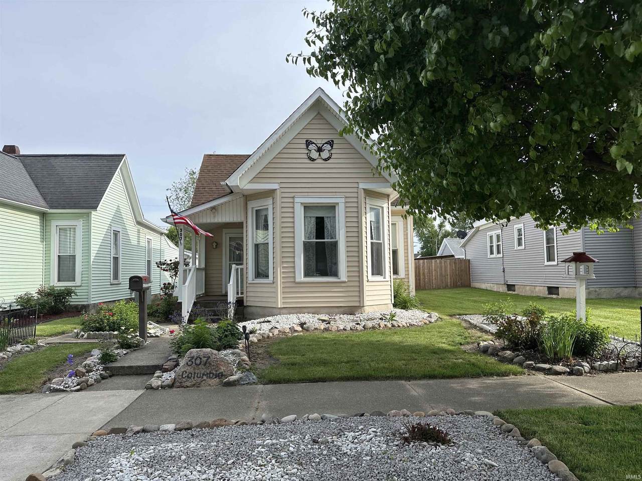 307 Columbia Avenue - Photo 1