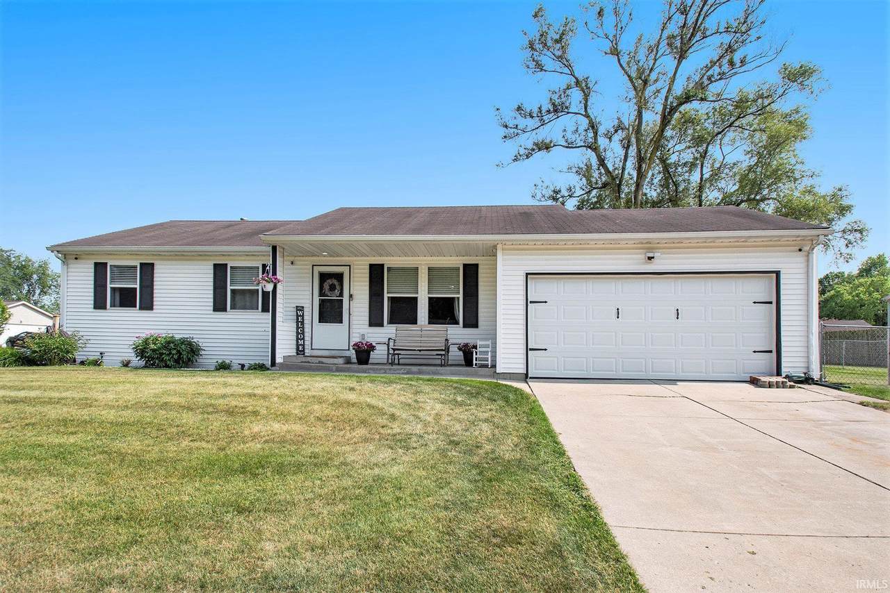 907 Eagle Boulevard - Photo 1