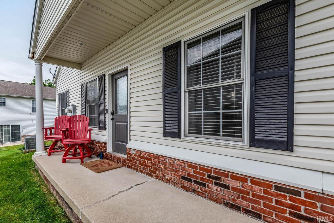 1423 Westwind Court - Photo 1