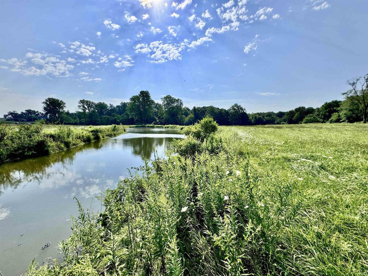 East 200 County Road - Photo 1