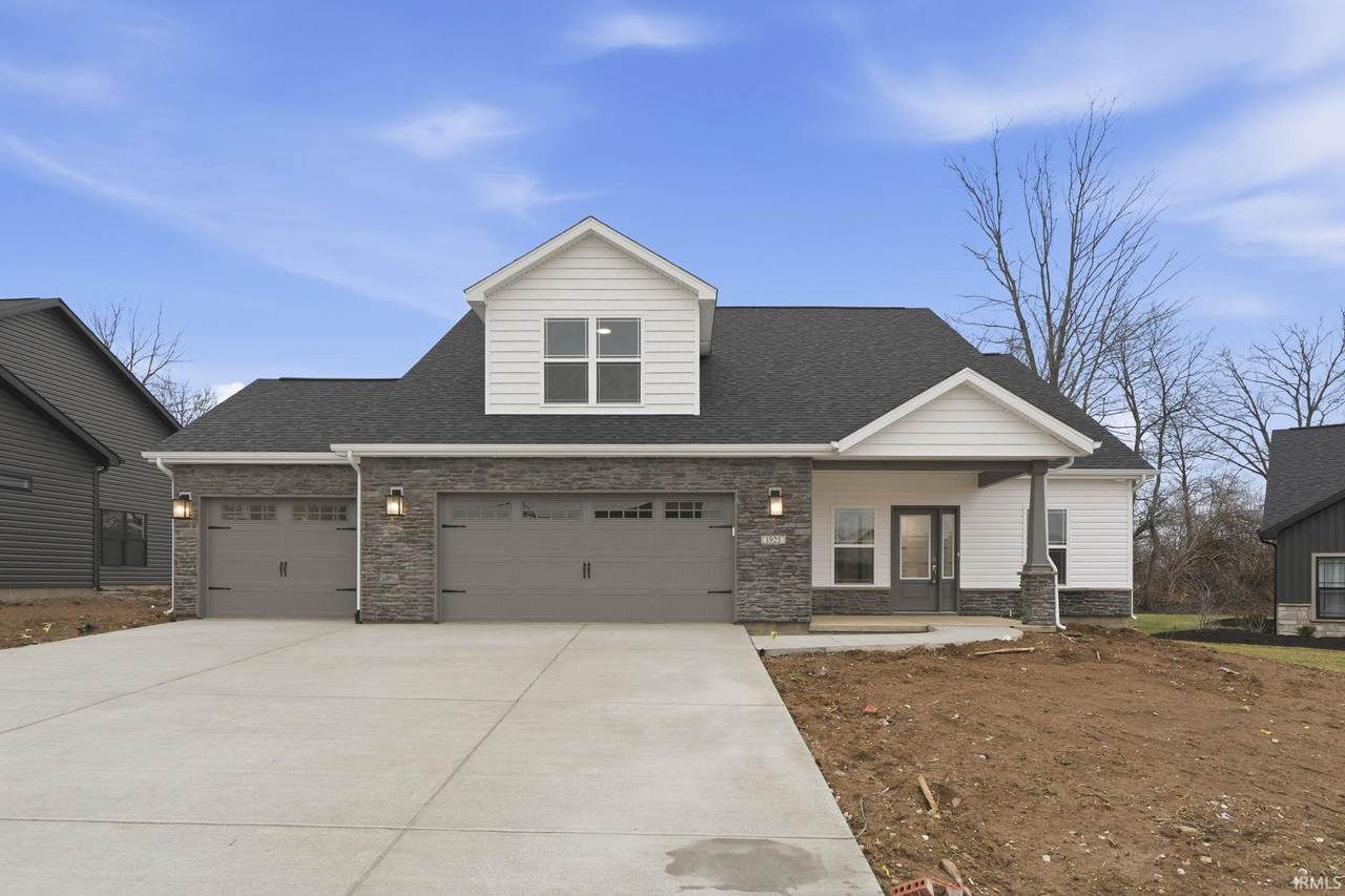 1925 Mud Creek - Photo 1