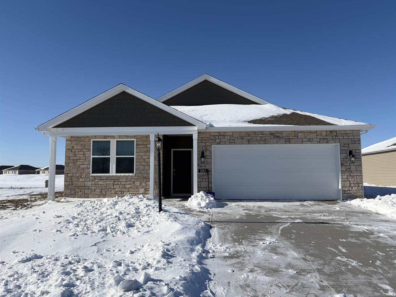 1015 Catesby Court - Photo 1